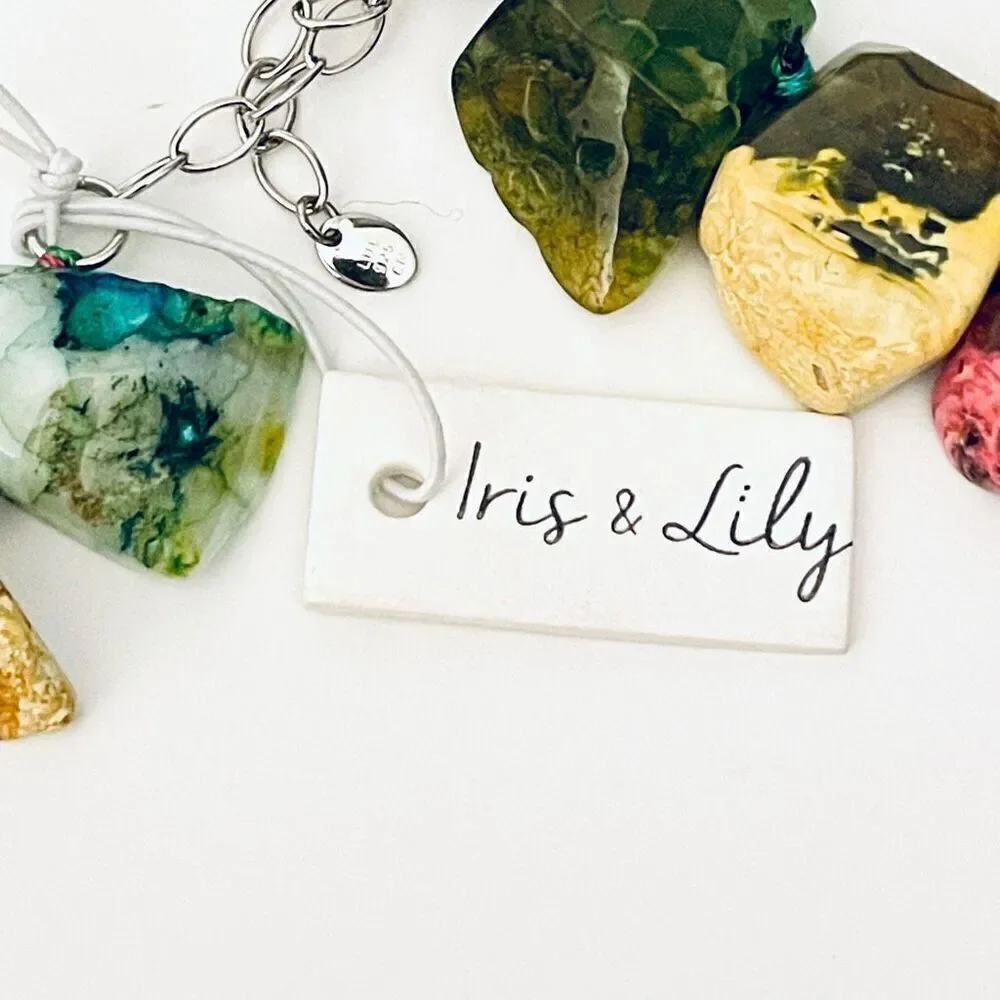NWT Iris & Lily Gorgeous Colorful sterling silver genuine Agate gemstone Necklac